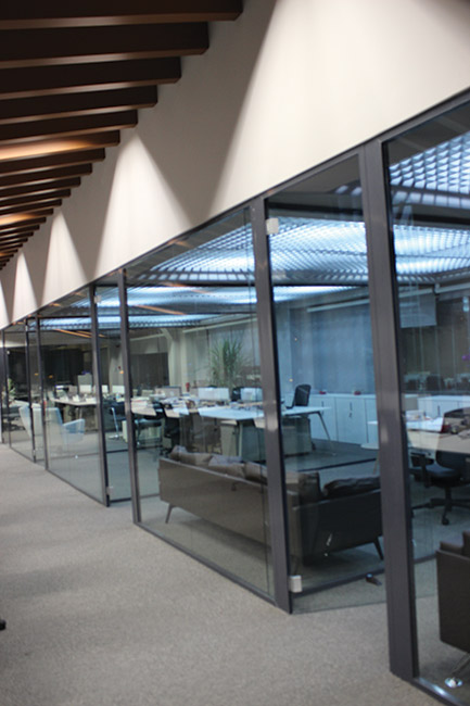 Cam Cama Bölme - 08